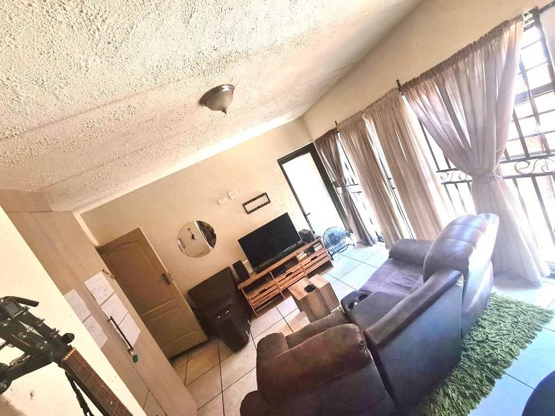 2 Bedroom Property for Sale in Die Bult North West